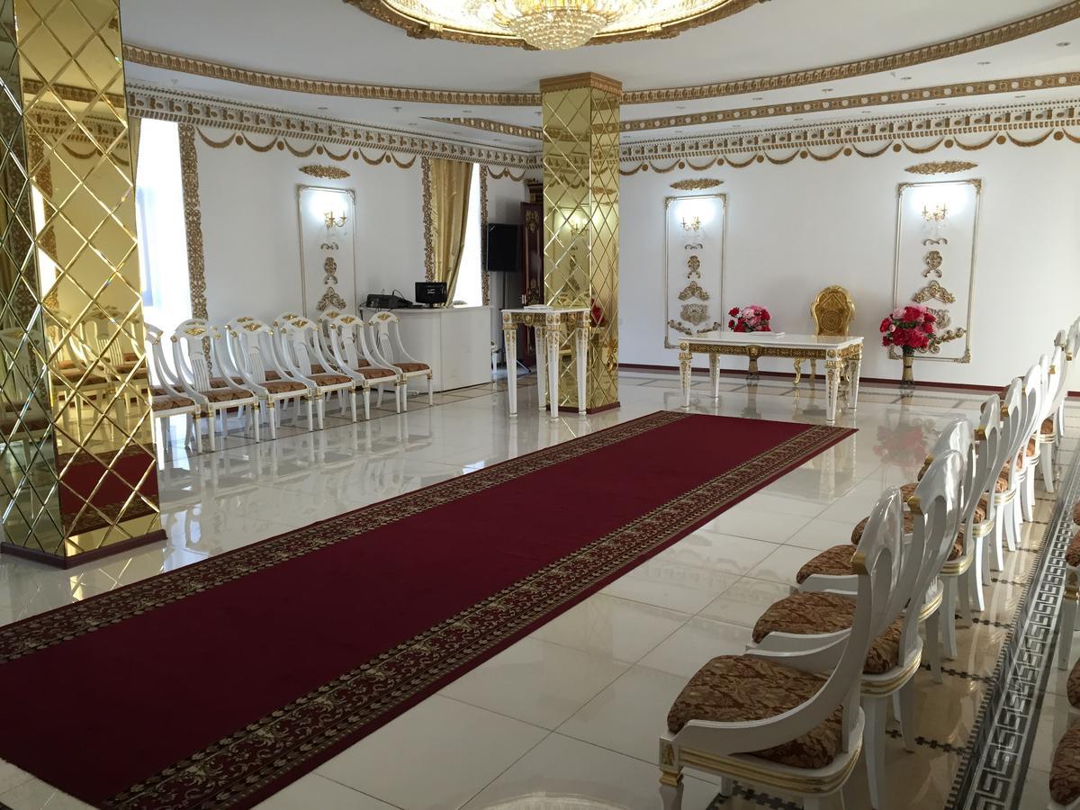 טרז Hotel Ark Ms מראה חיצוני תמונה