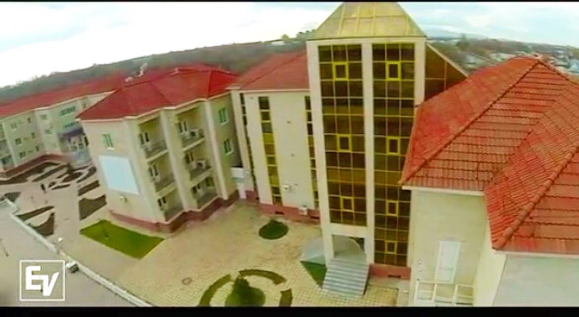 טרז Hotel Ark Ms מראה חיצוני תמונה